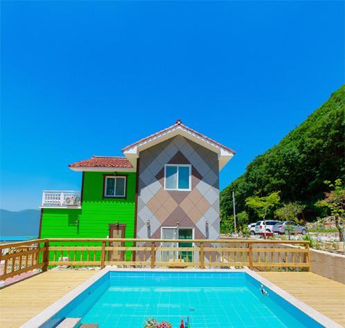 Utopia Pension Gyeongju Buitenkant foto